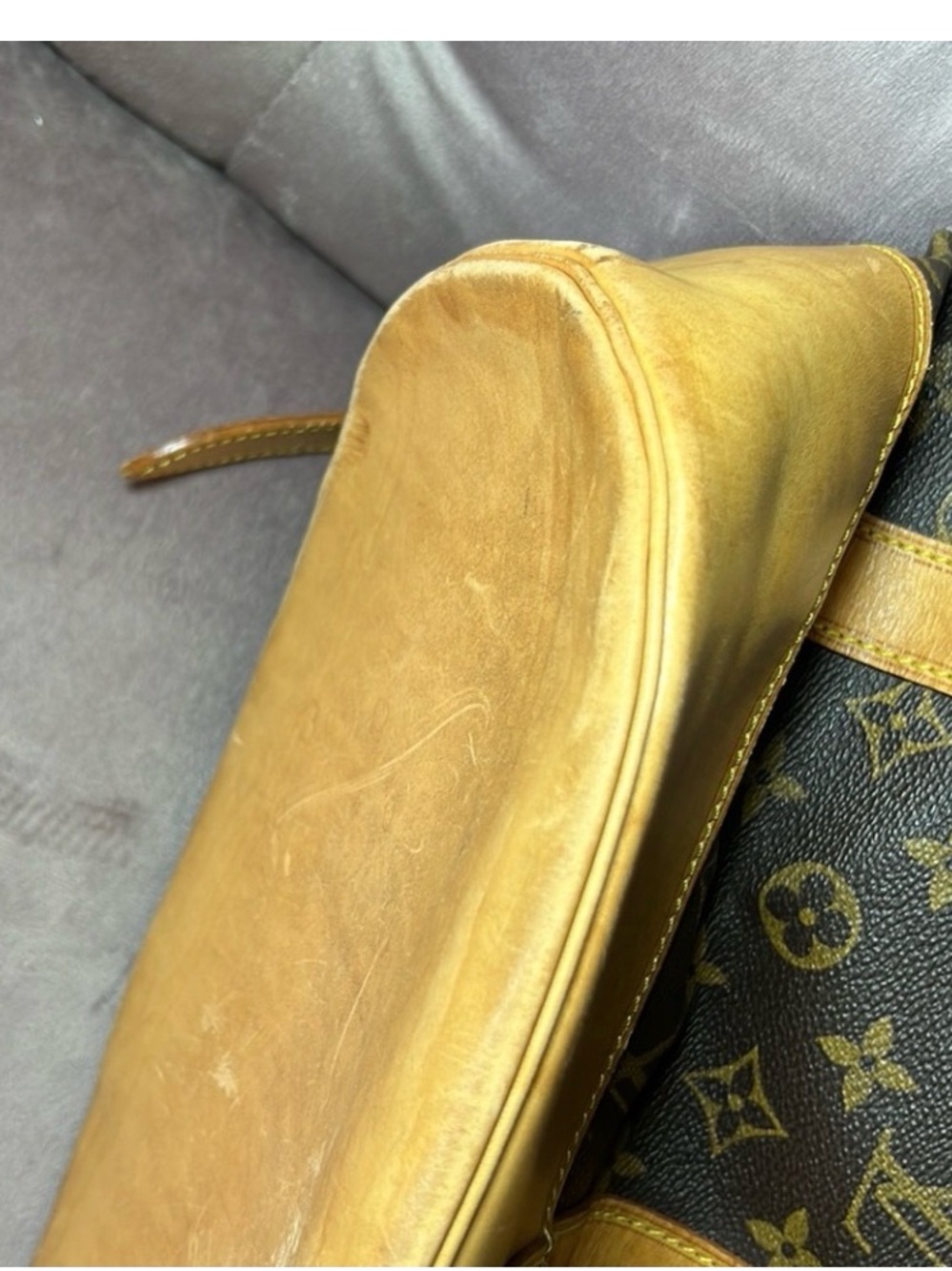 Louis Vuitton Randonnee GM - Picture 9 of 14